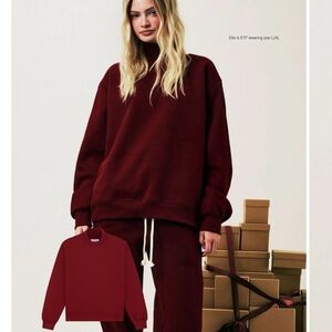 Parke Holiday Classic Turtleneck in Maroon